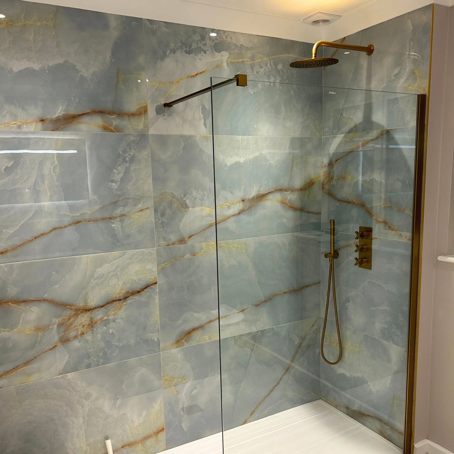 Onyx Dawn Sky 60x120 wall and floor tile